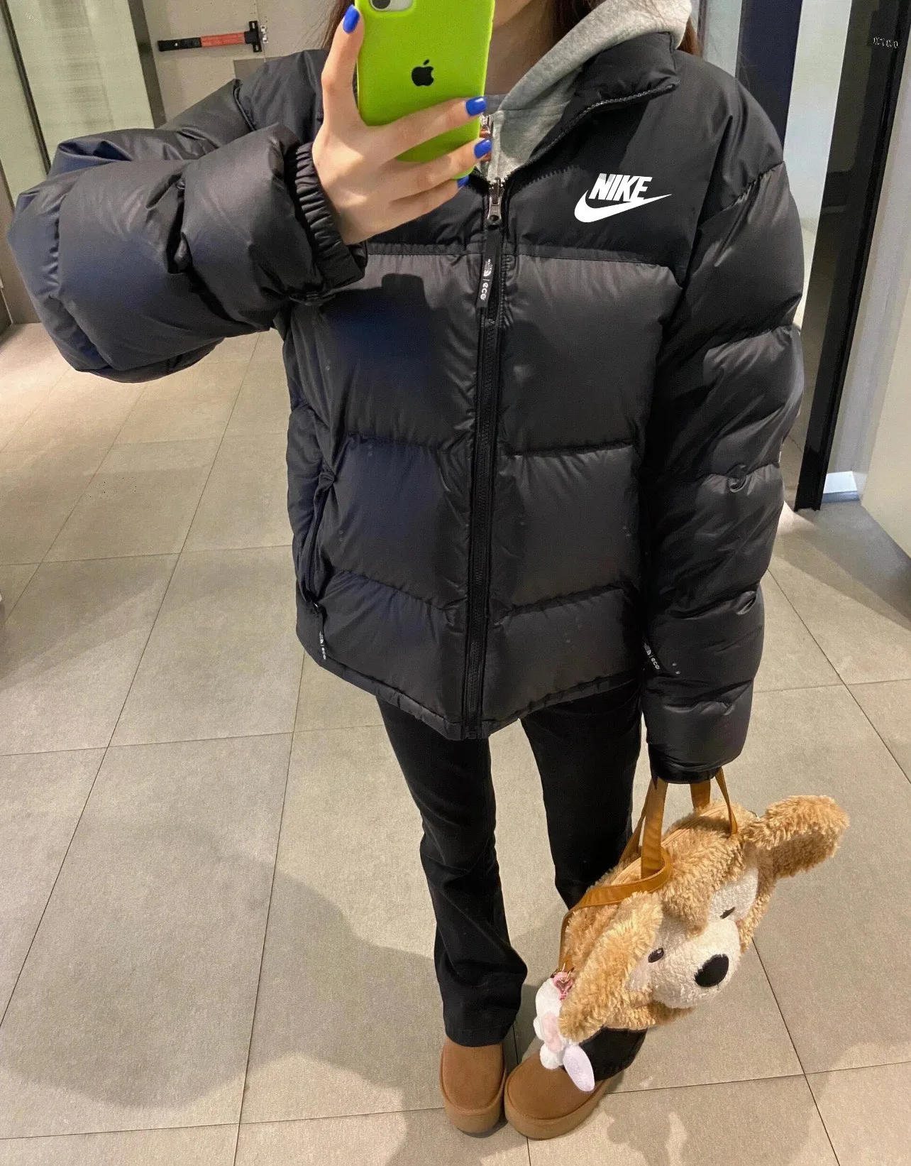 Куртки И Пуховики Женские Nike 142560