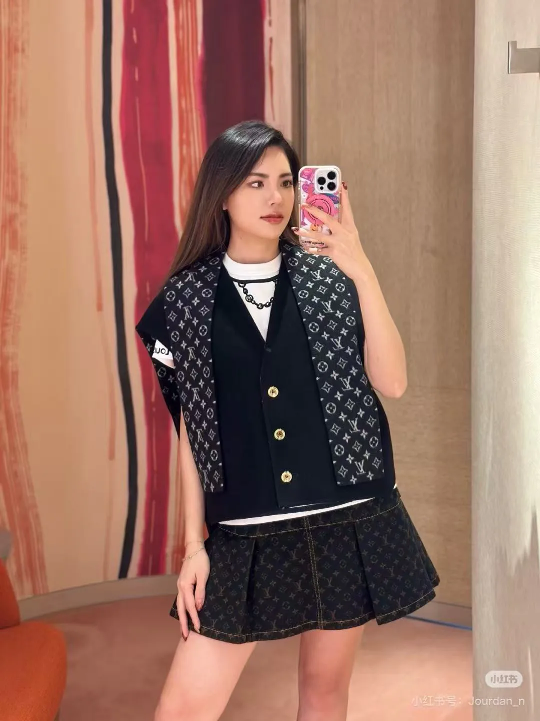 Жилеты Женские Louis Vuitton 18113318