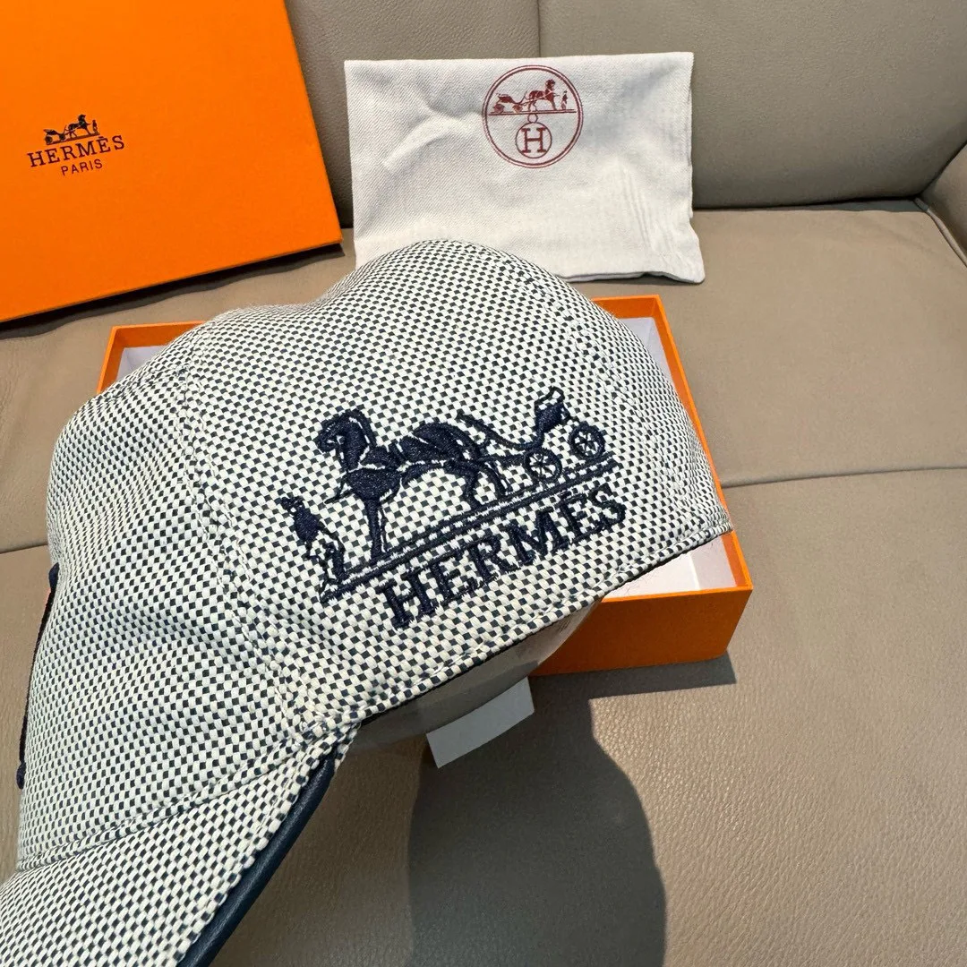 Головные Уборы Hermes 17224548