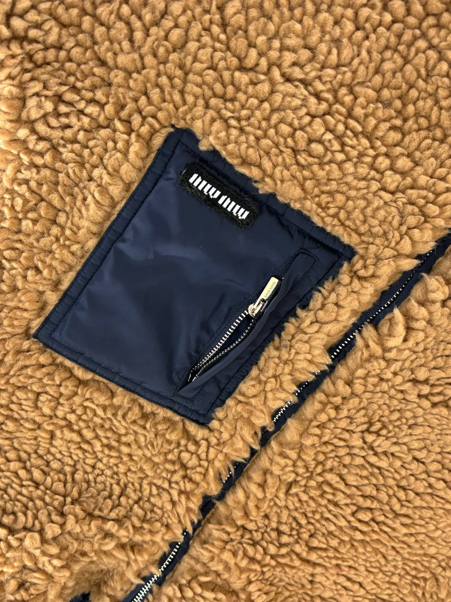 Жилеты Мужские Miu Miu 1273537