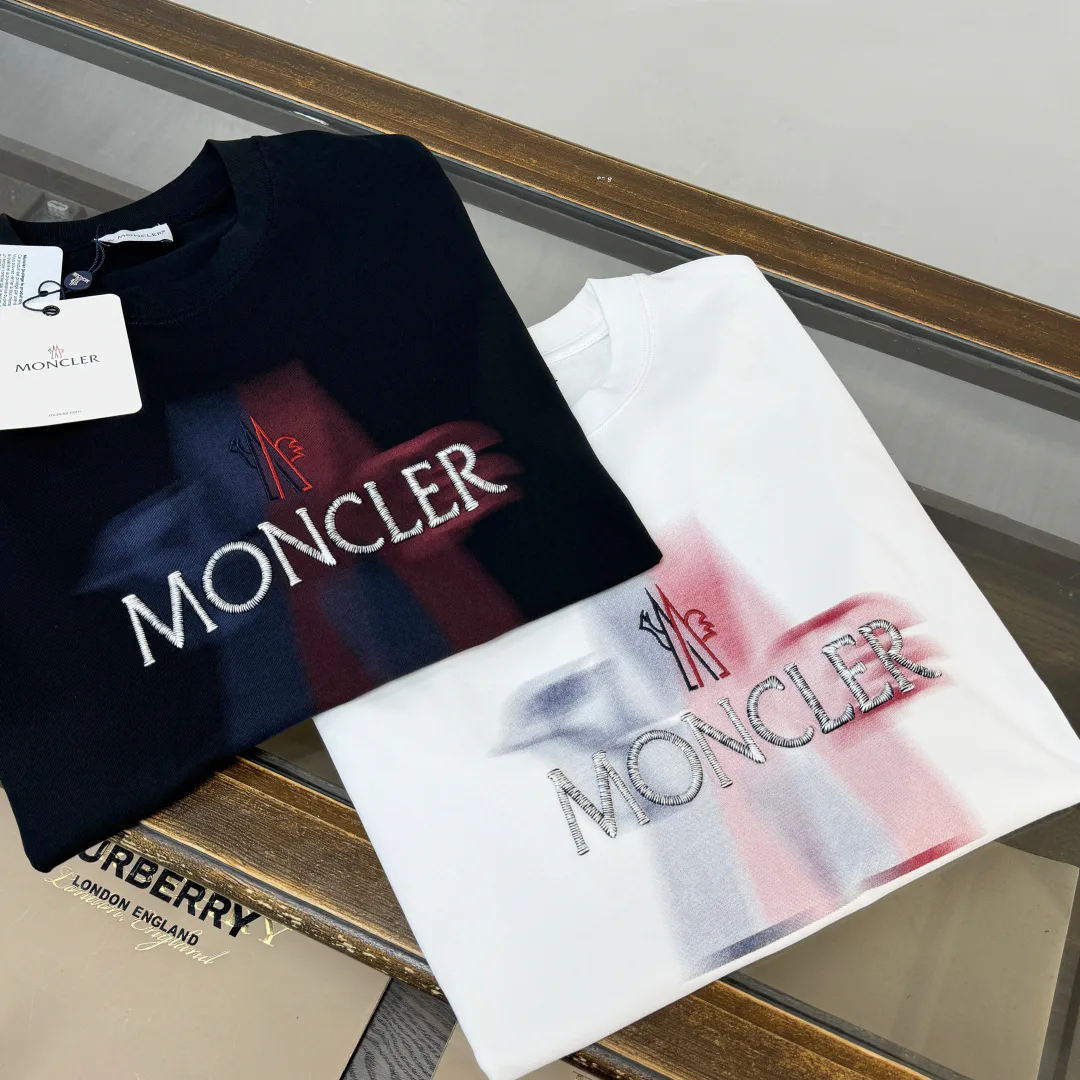 Футболки Женские Moncler 11034773