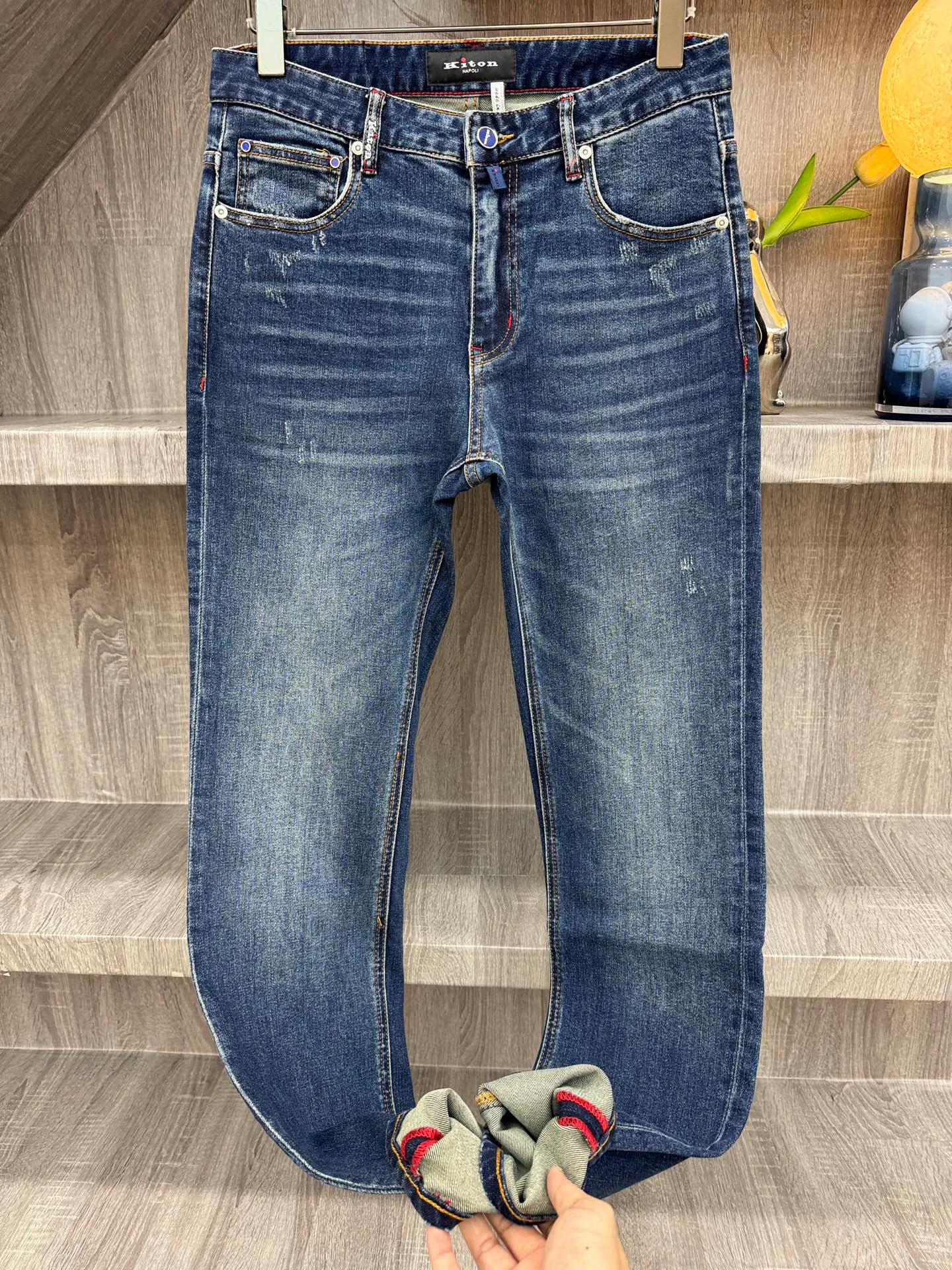 Джинсы Мужские Kiton 18366176