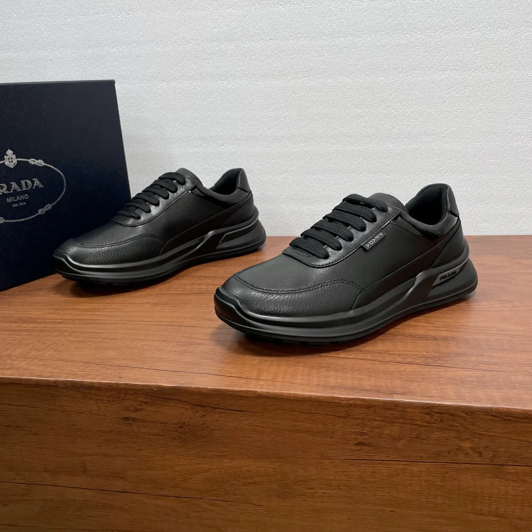 Кроссовки Мужские Prada 4266665