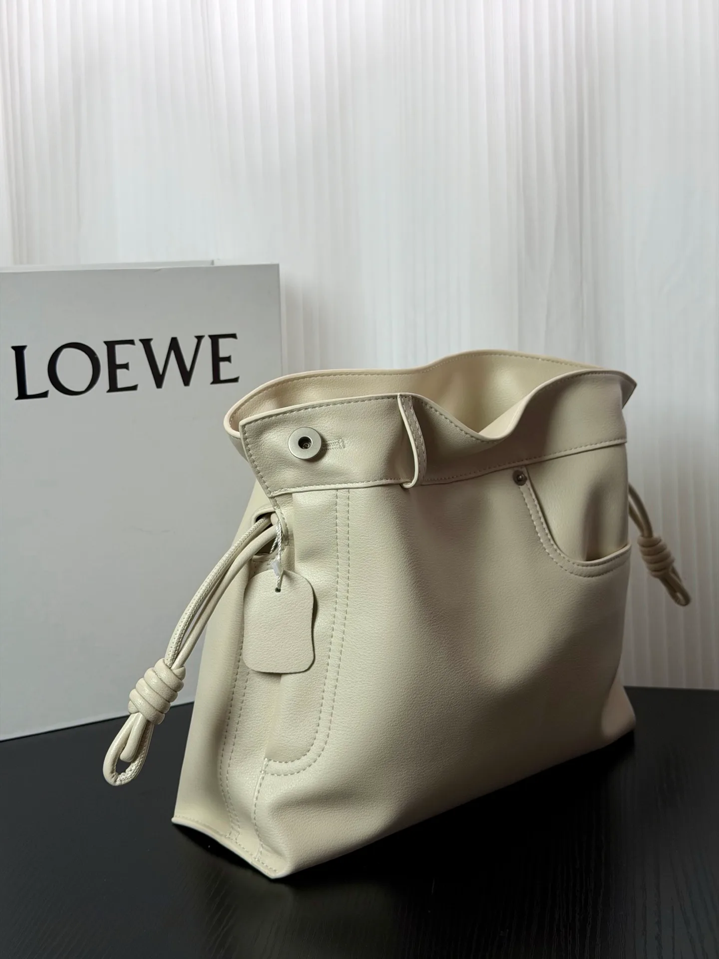 Классические Сумки Женские Loewe 12669056