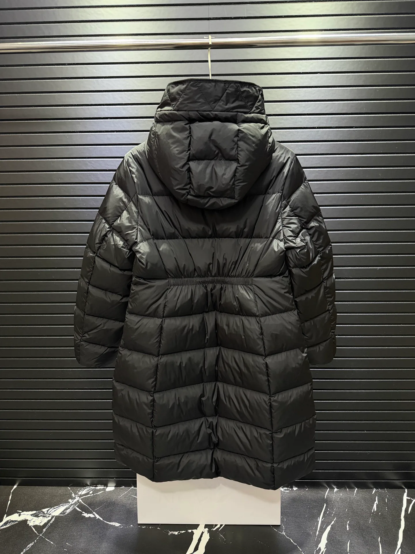 Куртки И Пуховики Женские Moncler 18188643