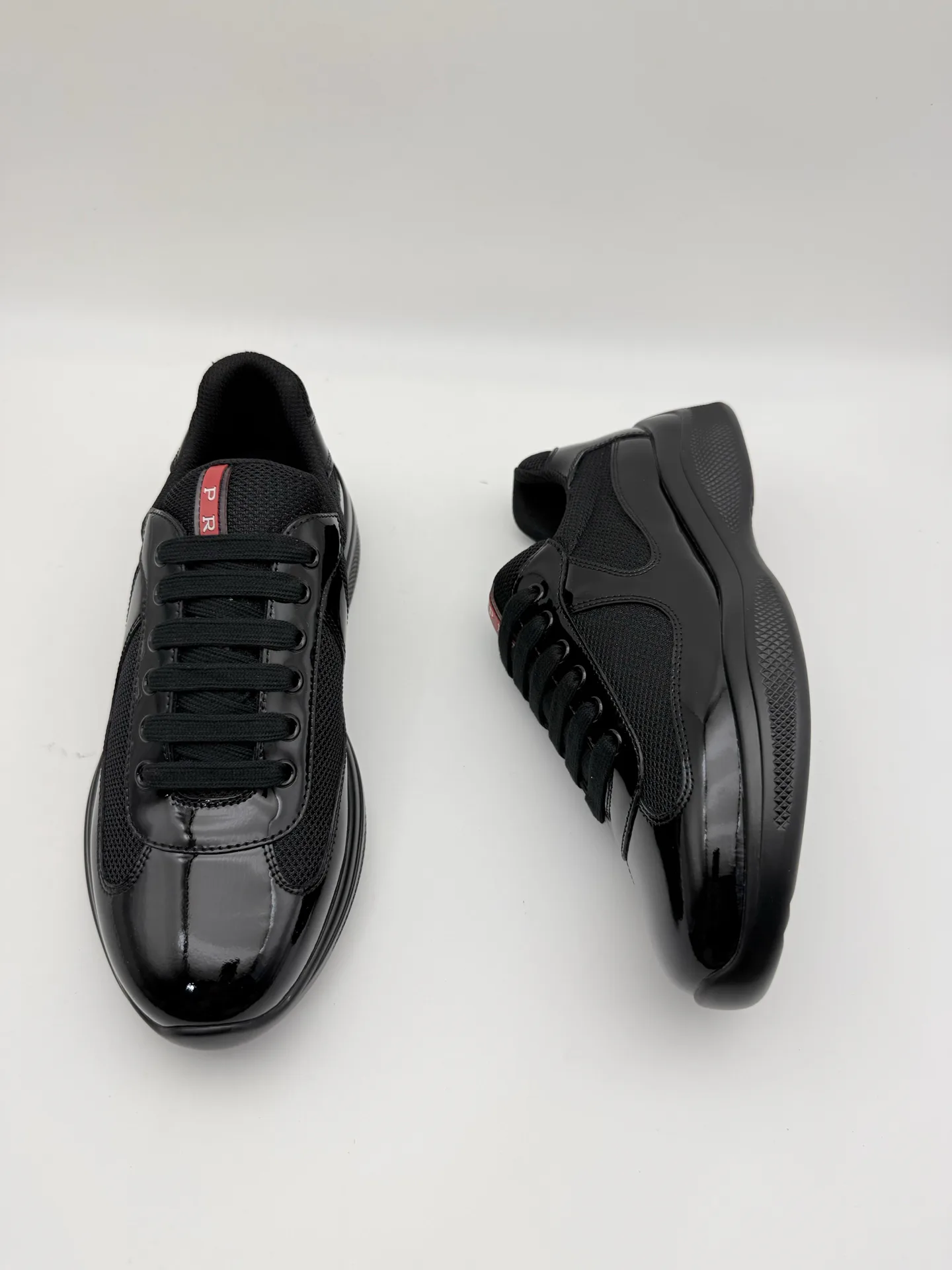 Кроссовки Мужские Prada 18067341