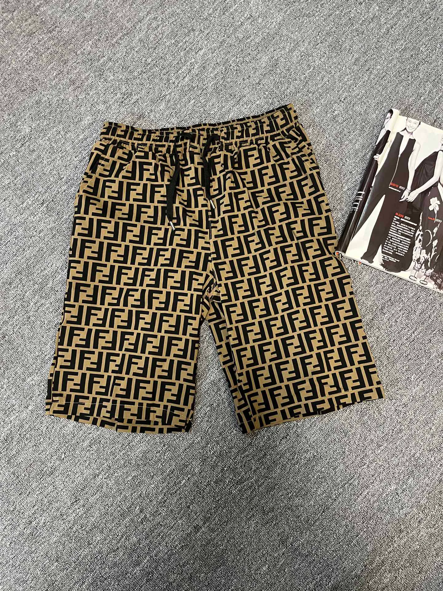 Шорты Мужские Fendi 12641009
