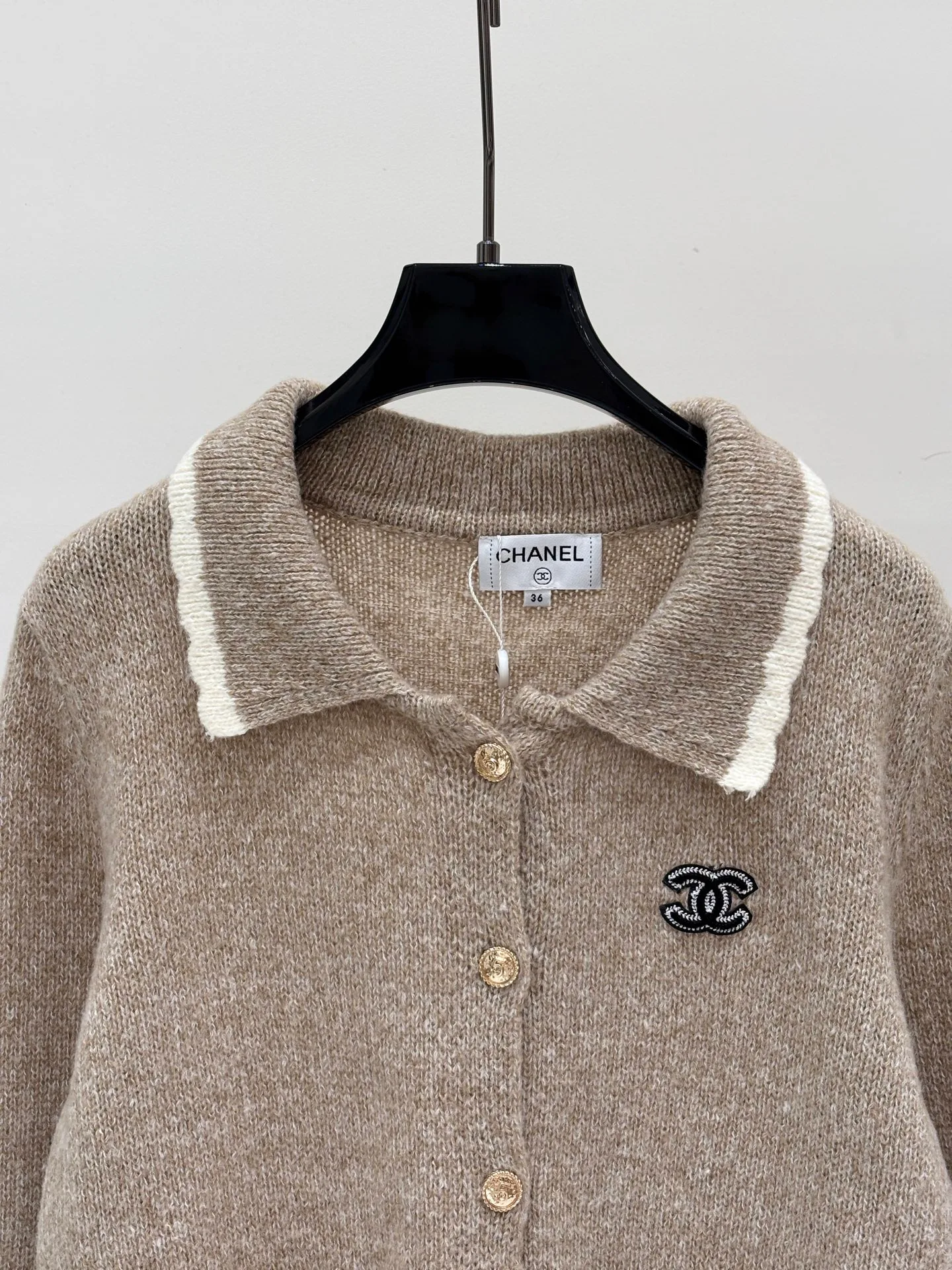 Джемперы И Свитеры Женские Chanel 18727256