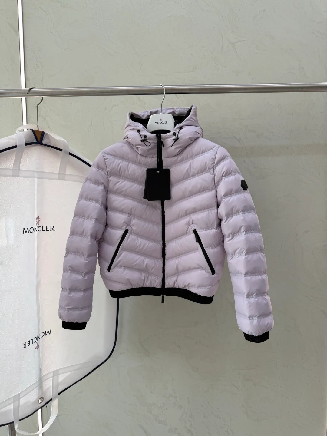 Куртки И Пуховики Женские Moncler 18052699