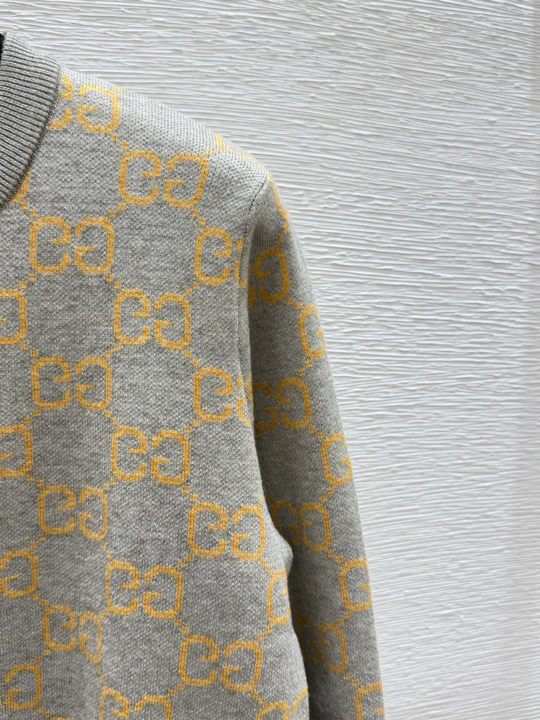 Джемперы И Свитеры Женские Gucci 19657370