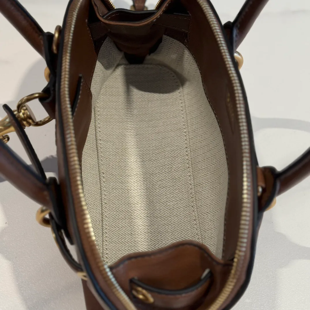 Классические Сумки Женские Miu Miu 11630284