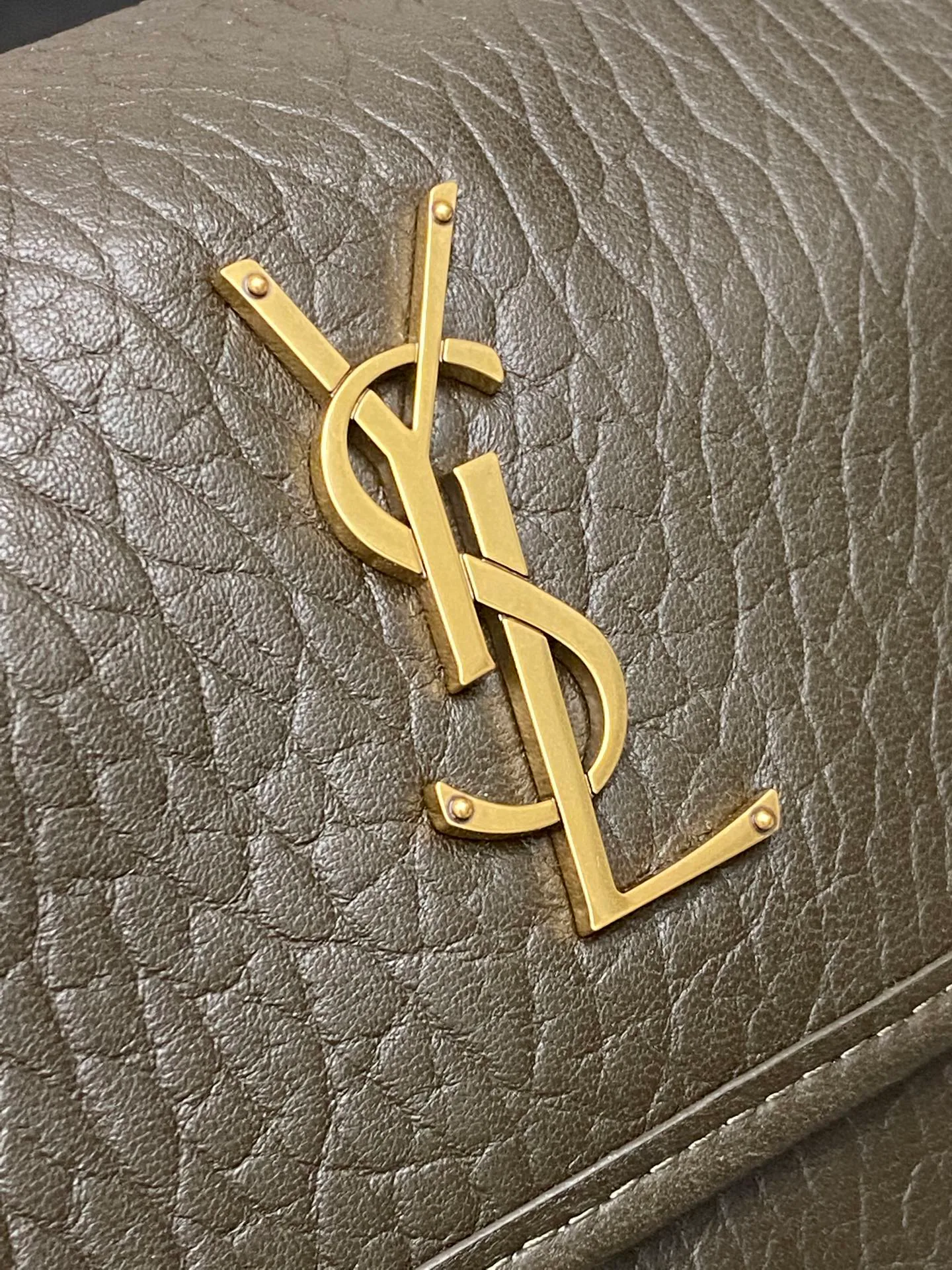Классические Сумки Женские Saint Laurent 13435186