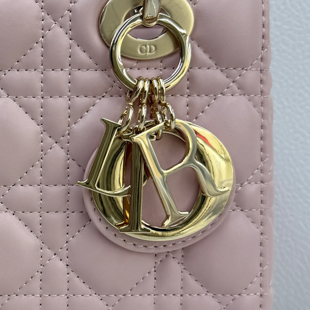Классические Сумки Женские Christian Dior 11905798