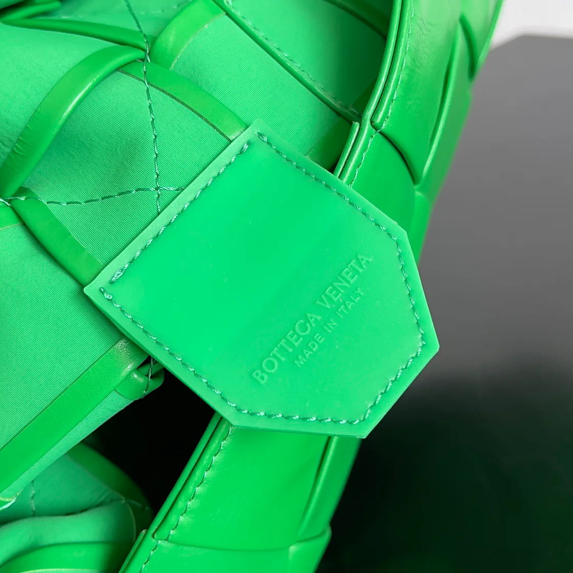 Классические Сумки Женские Bottega Veneta 10633449