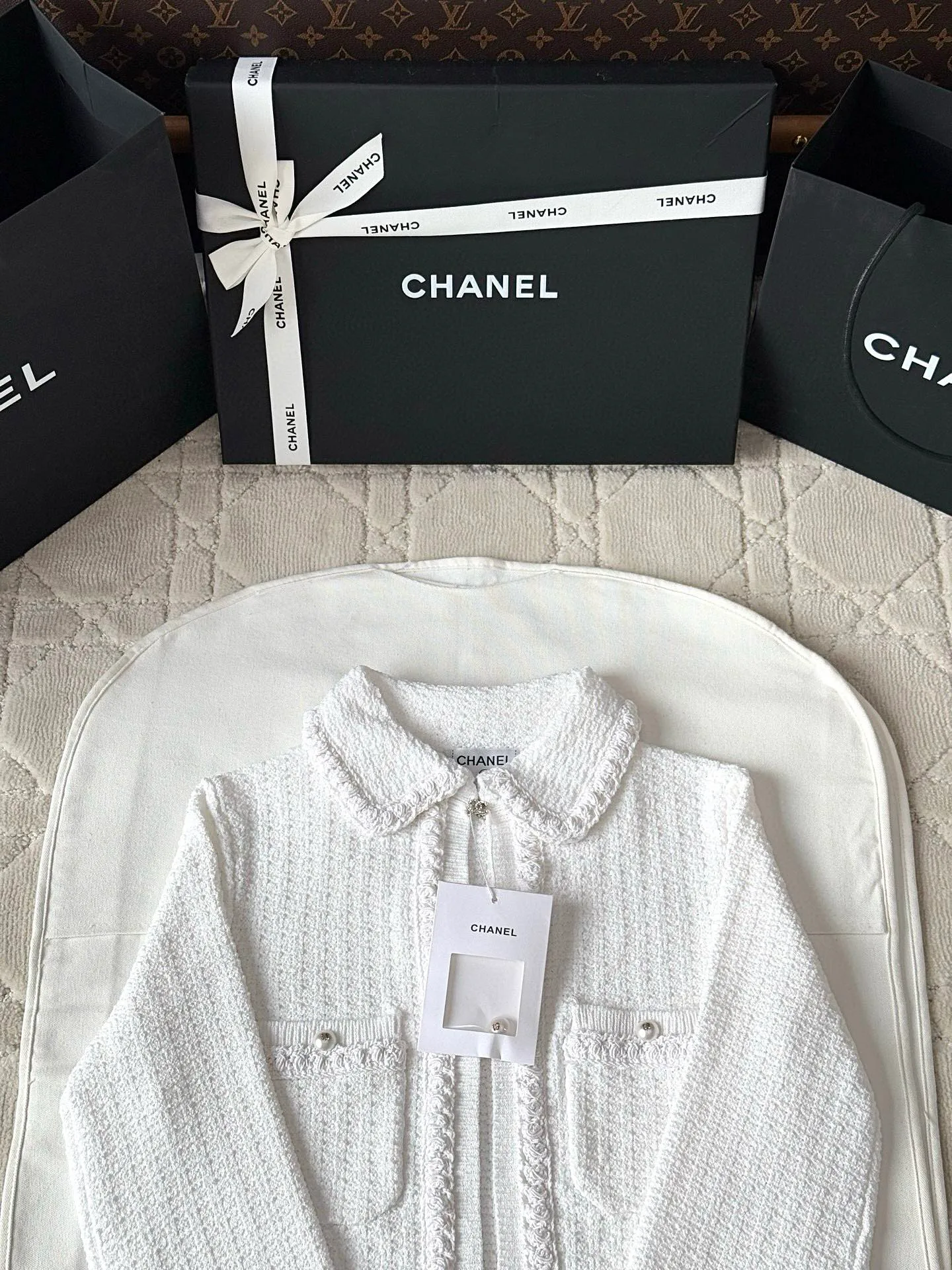 Куртки Женские Chanel Куртки Женские Chanel