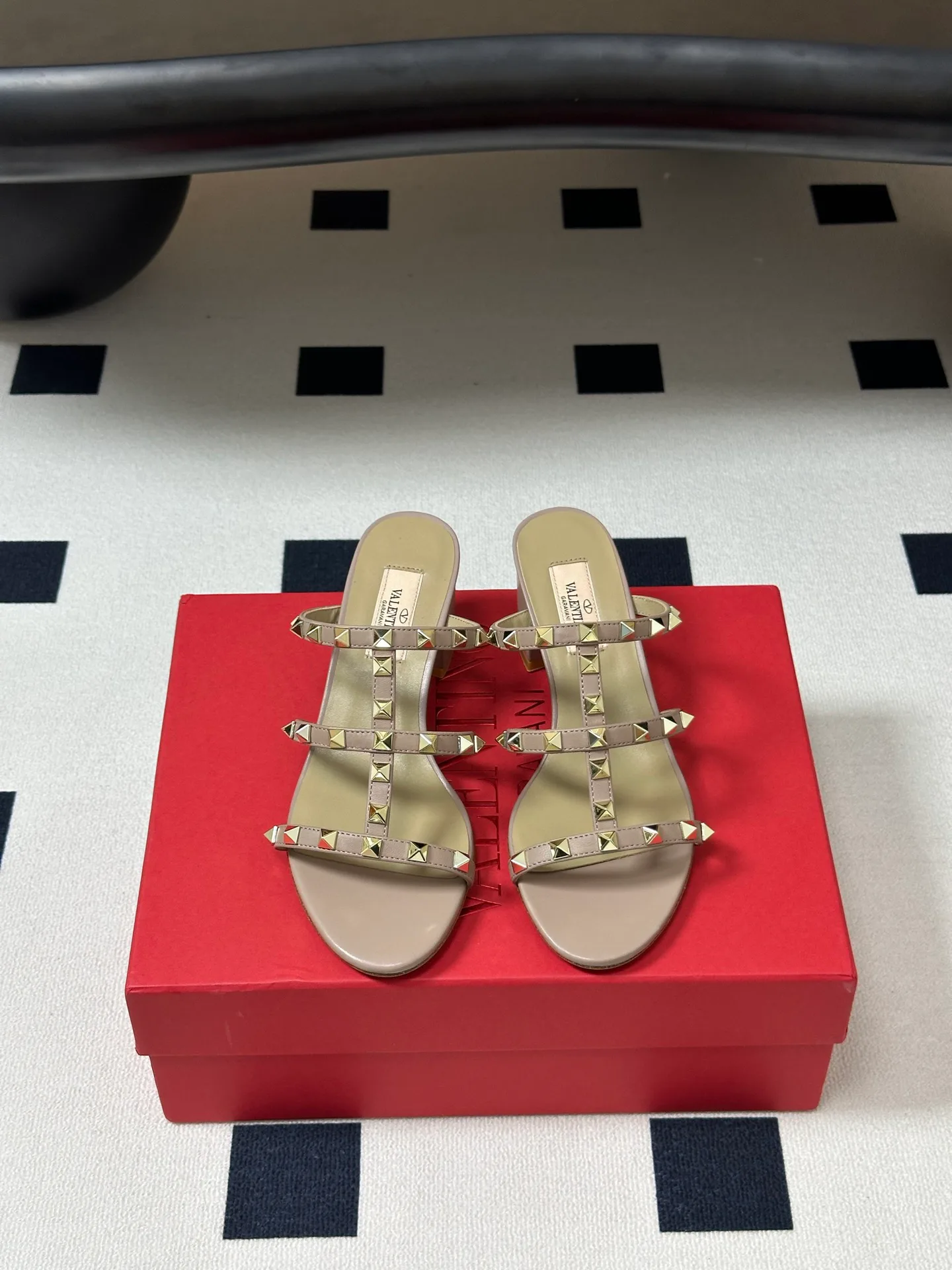 Босоножки Женские Valentino 14797899