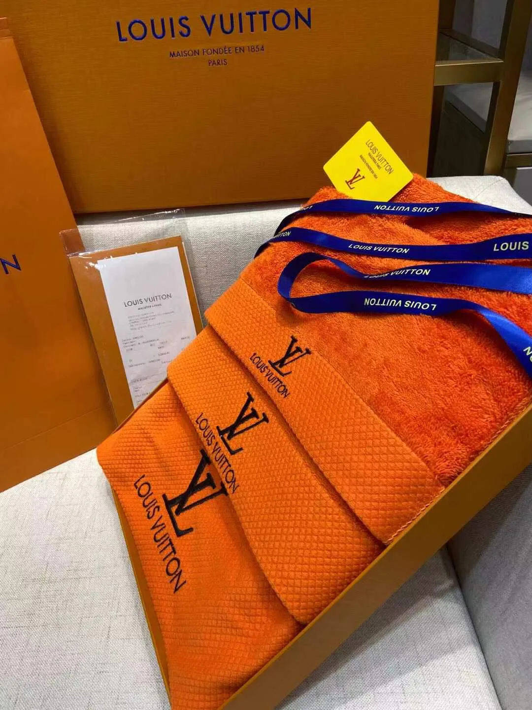 Текстиль Louis Vuitton 281214