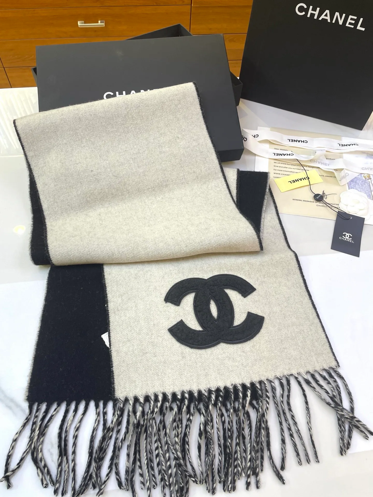 Шарфы Chanel 210213