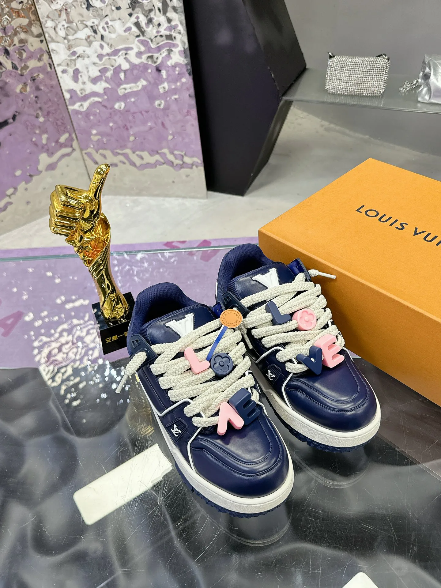 Кроссовки Мужские Louis Vuitton 276133