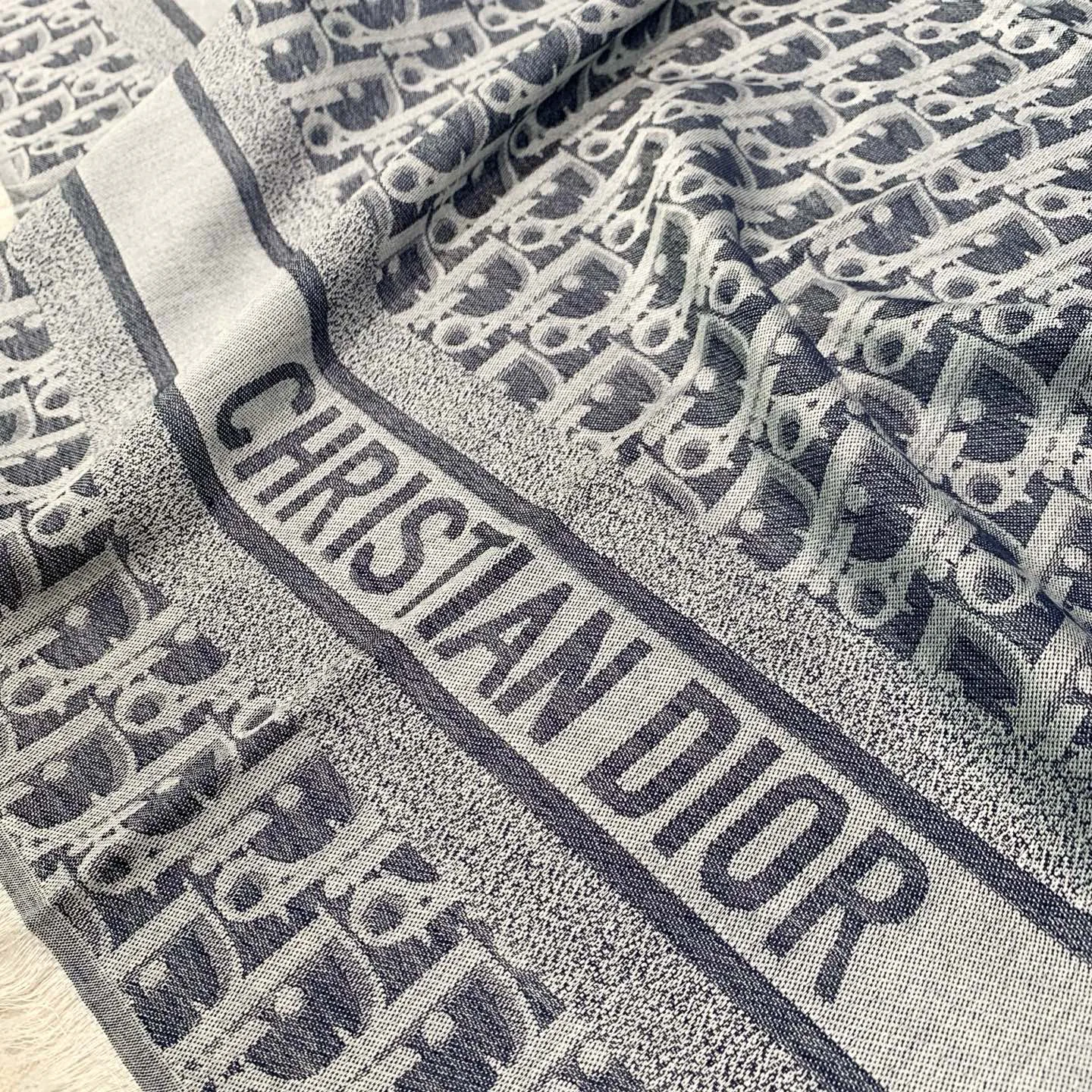 Шарфы Christian Dior 1049242