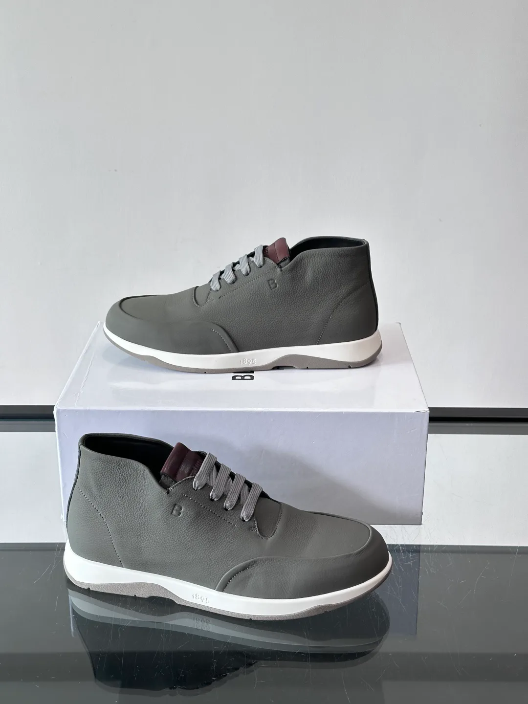 Кроссовки Мужские Berluti 674517