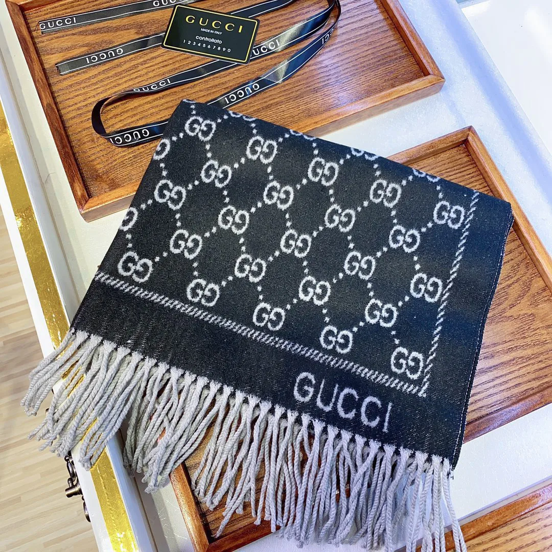 Шарфы Gucci 4487