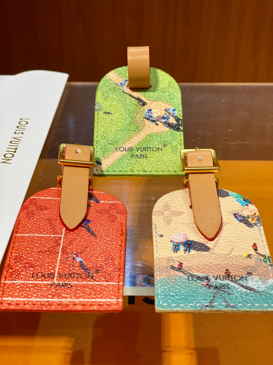 Кроссовки Женские Louis Vuitton 18119343