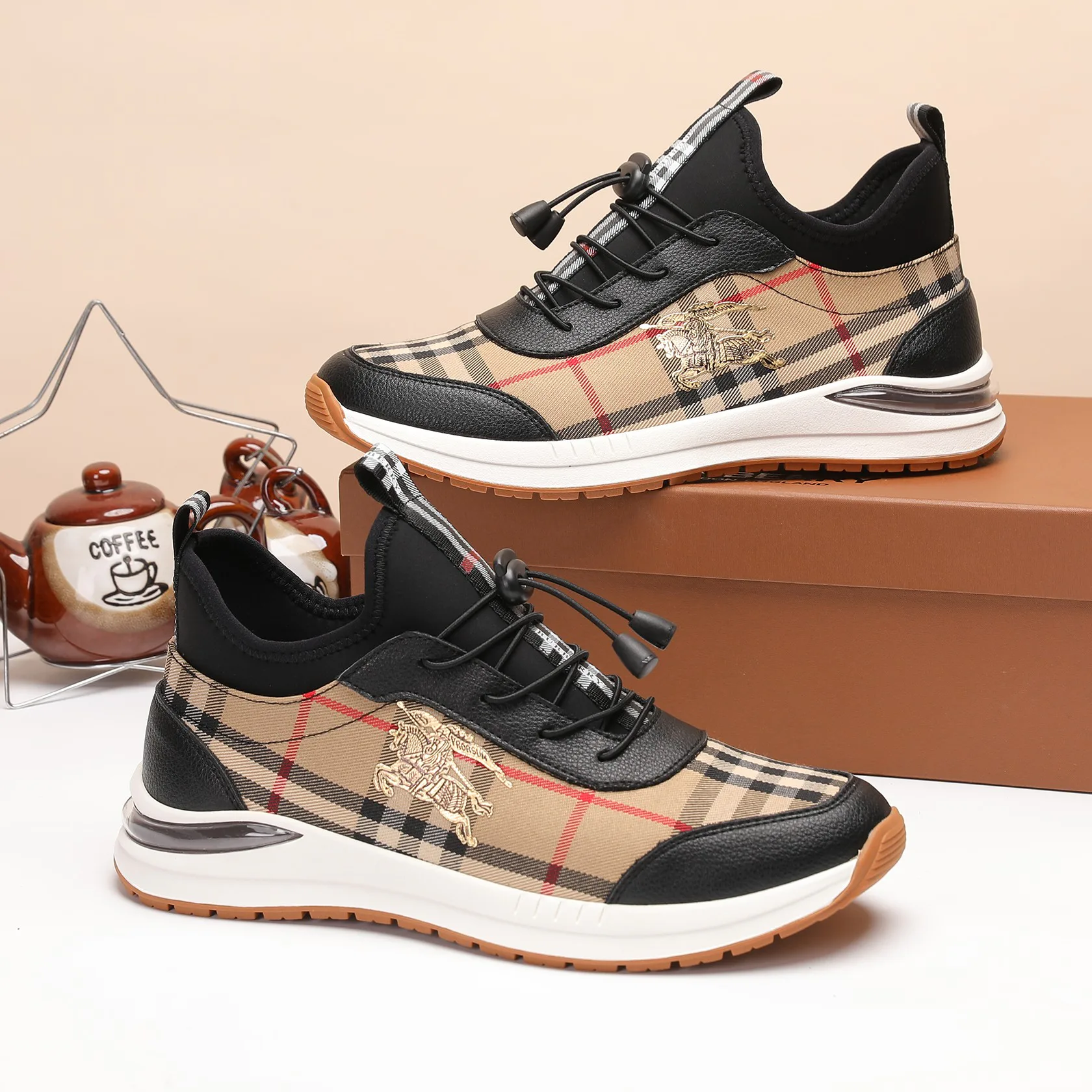 Кроссовки Мужские Burberry 1062429