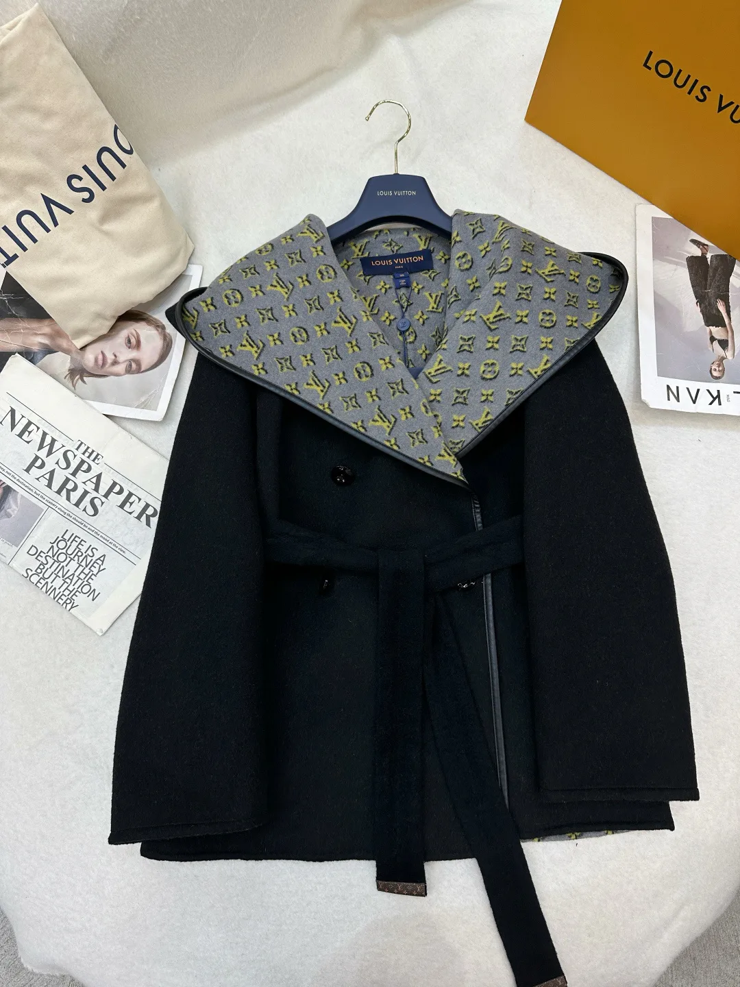 Пальто Женские Louis Vuitton 3532945