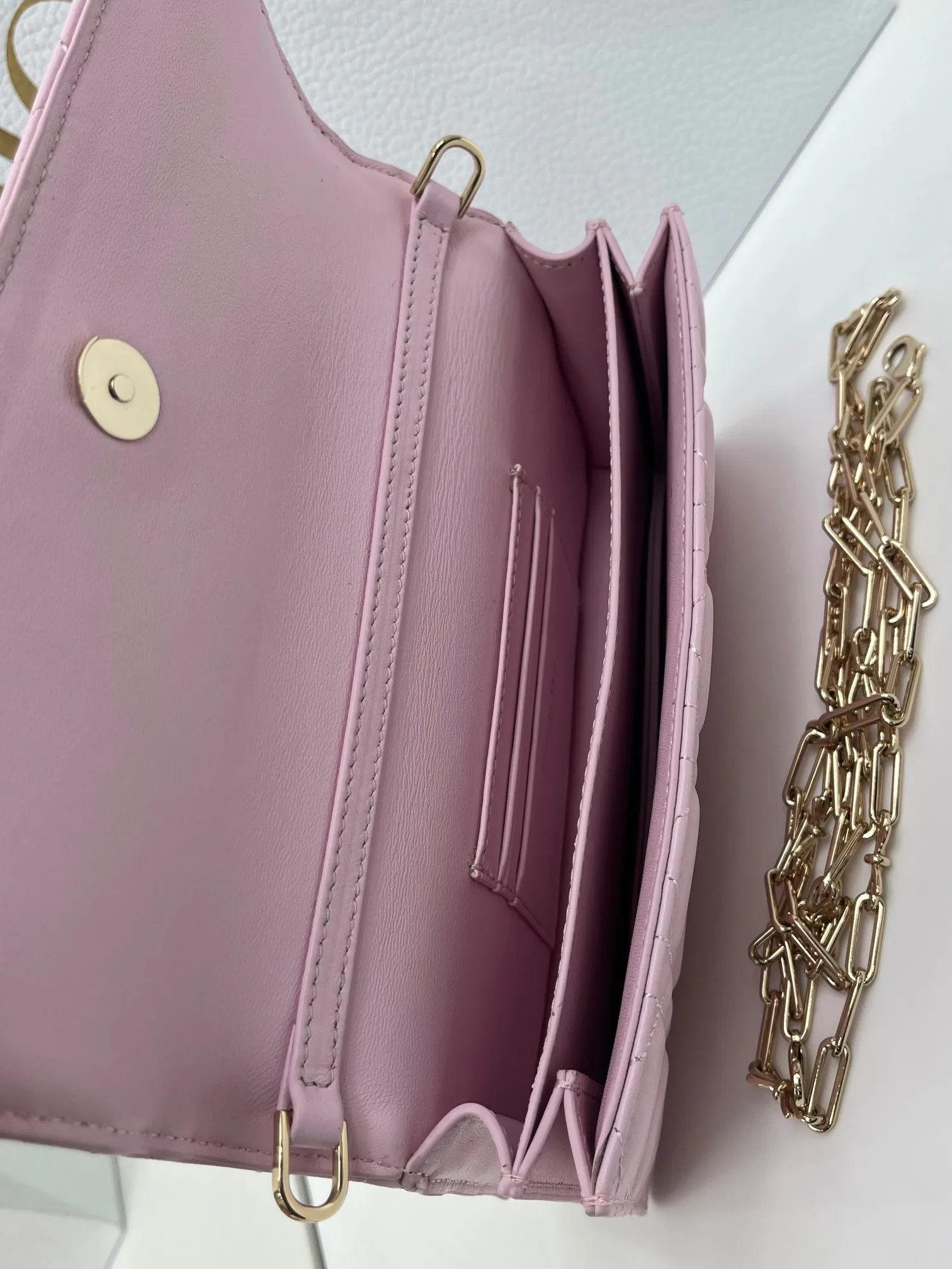 Классические Сумки Женские Christian Dior 11669067