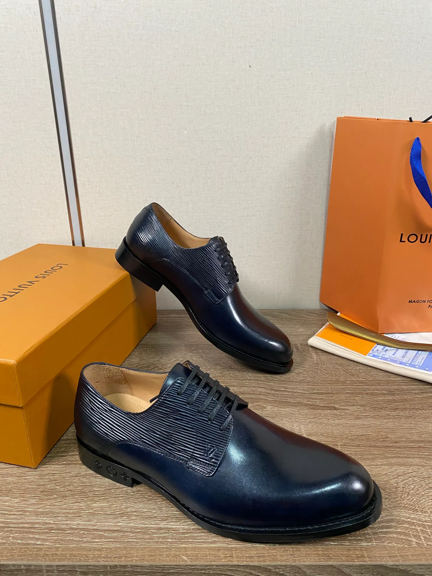 Лоферы И Туфли Мужские Louis Vuitton 18078683