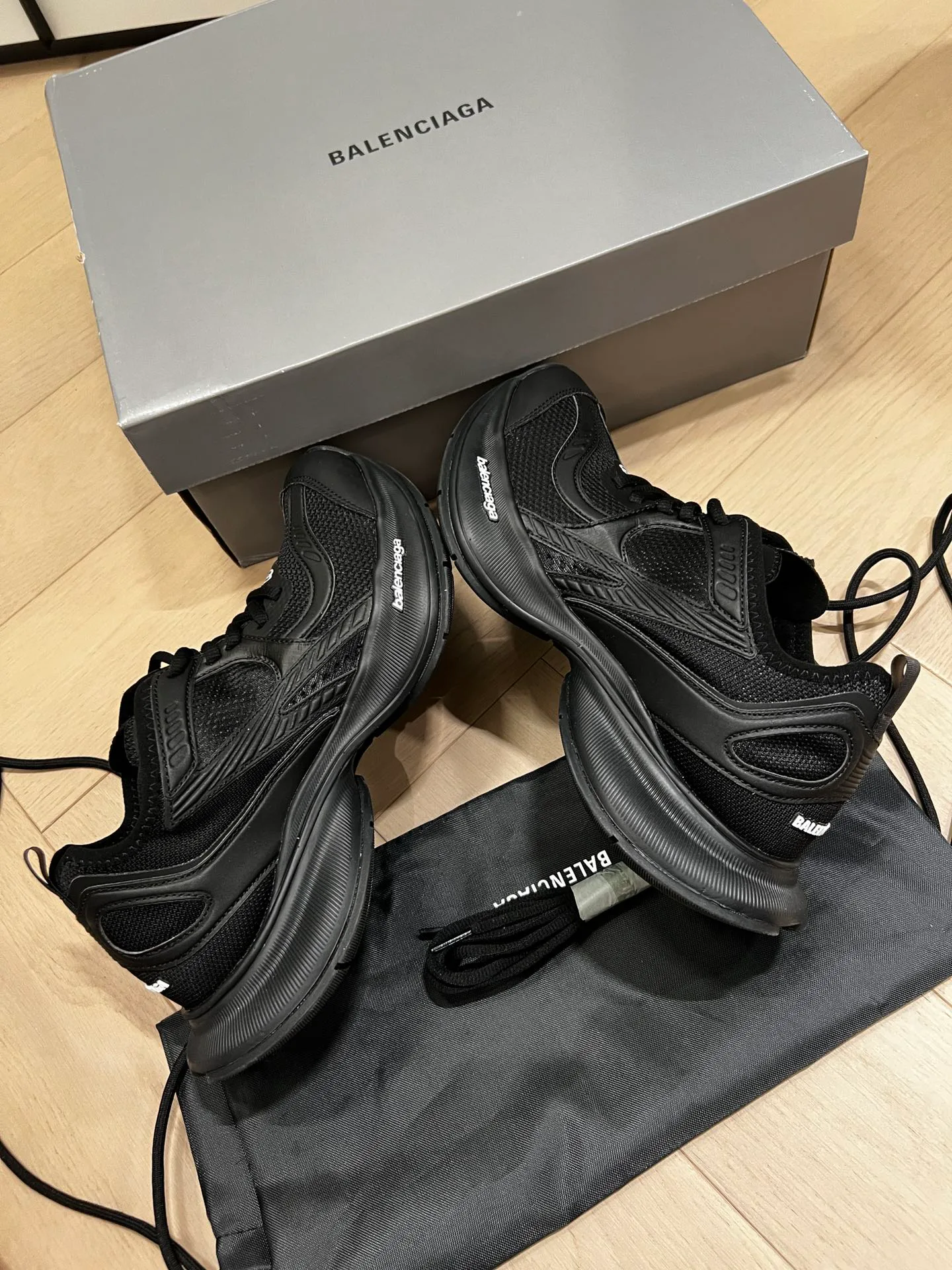 Кроссовки Женские Balenciaga 165312