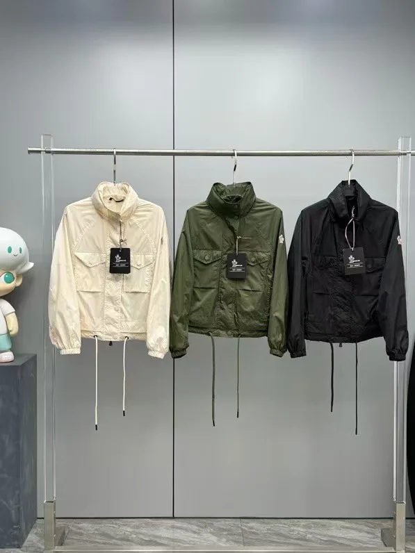 Куртки И Пуховики Женские Moncler 11199174