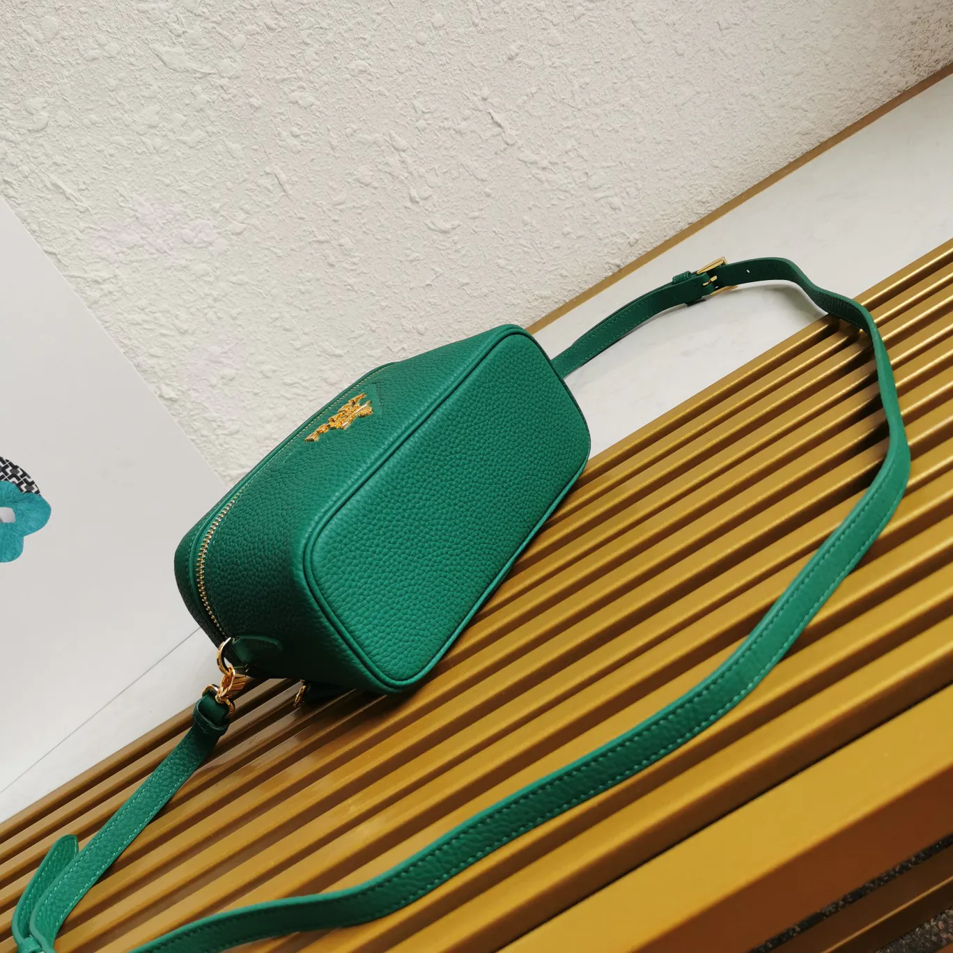 Классические Сумки Женские Prada 12116442