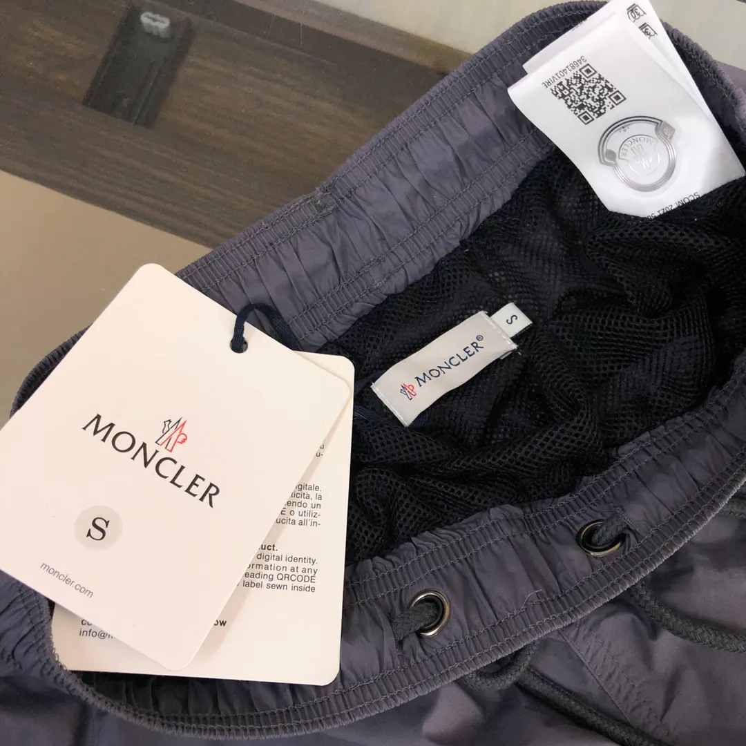 Шорты Мужские Moncler 9599083