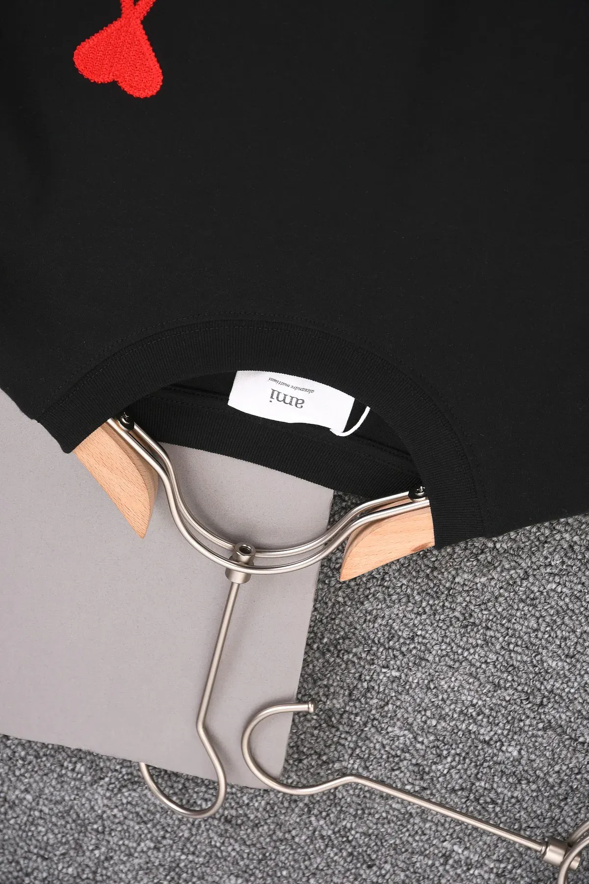 Футболки Женские Ami Paris 788947