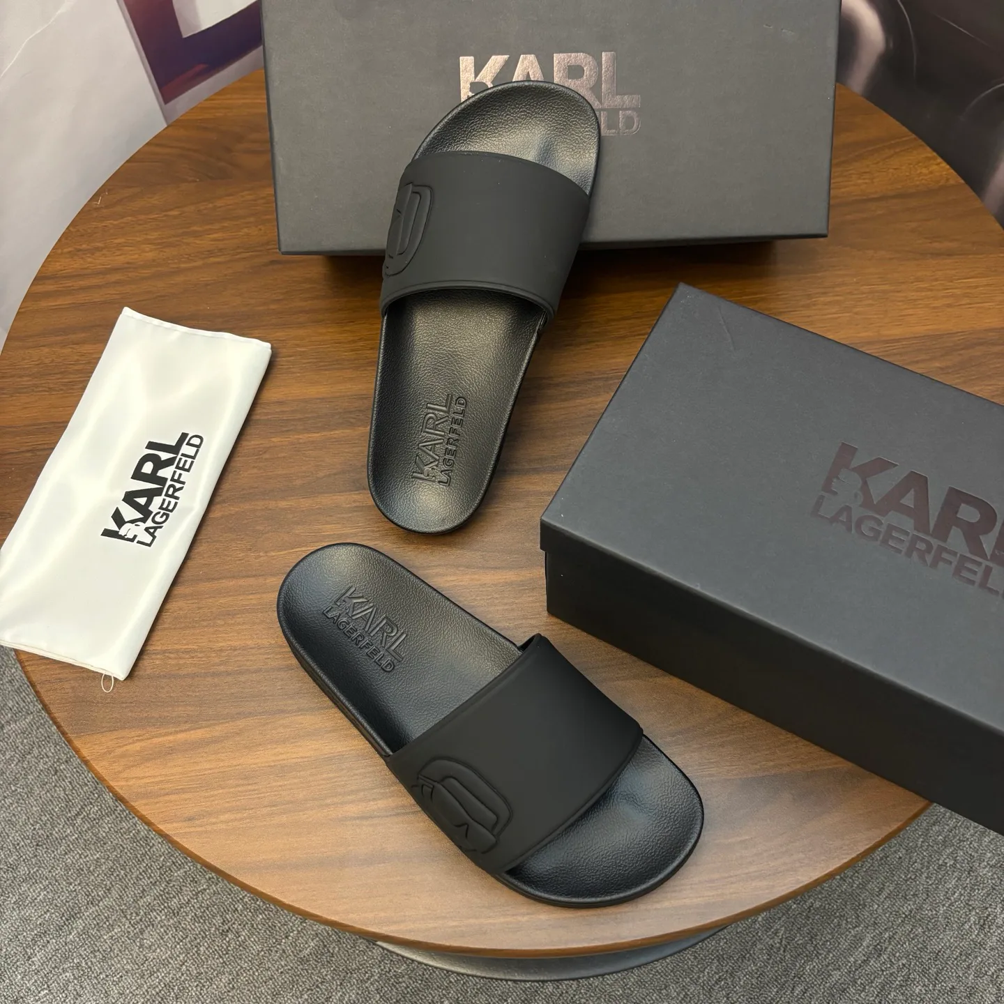 Шлепанцы Женские Karl Lagerfeld 11001553