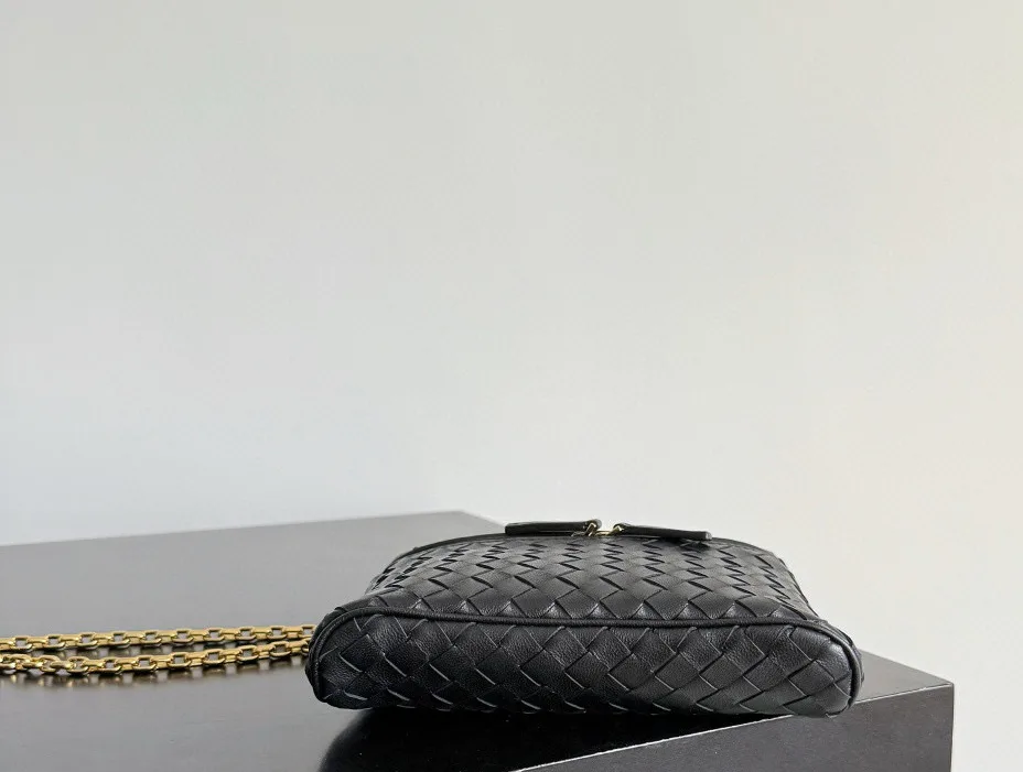 Сумки На Ремне Женские Saint Laurent 5099485
