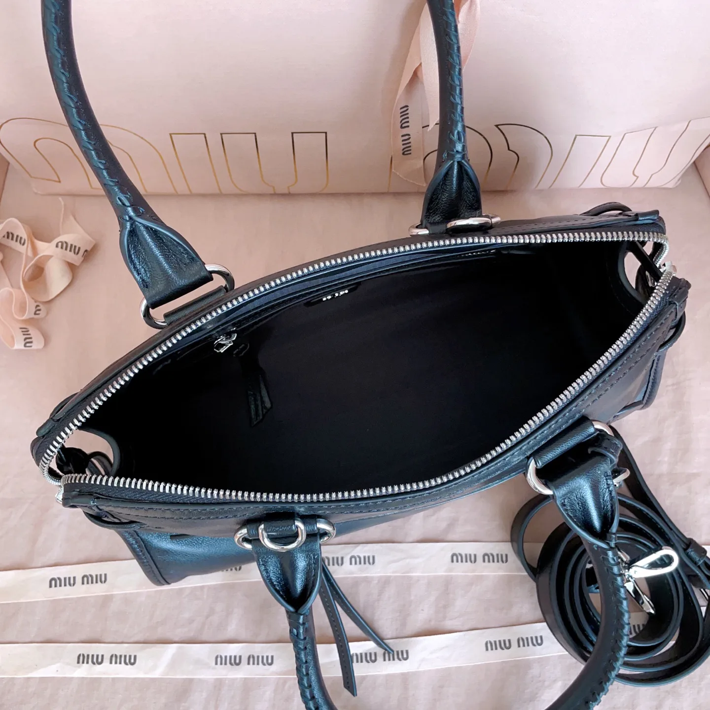 Классические Сумки Женские Miu Miu 18004751