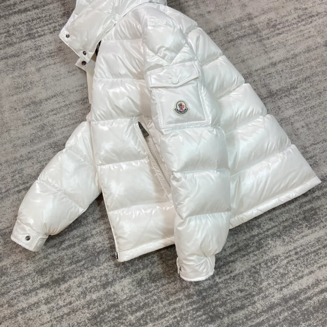 Куртки И Пуховики Женские Moncler 18725423