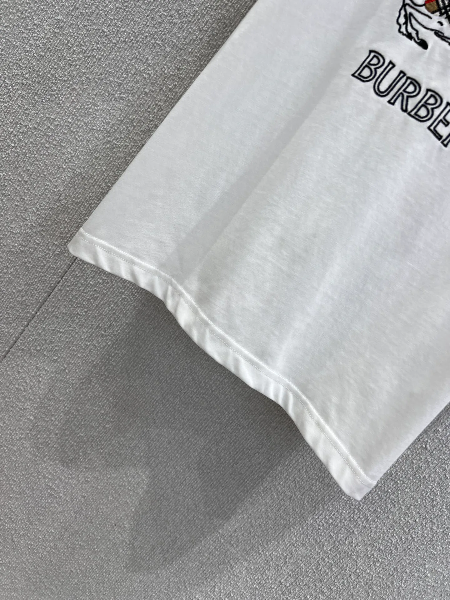 Футболки Женские Burberry 504143