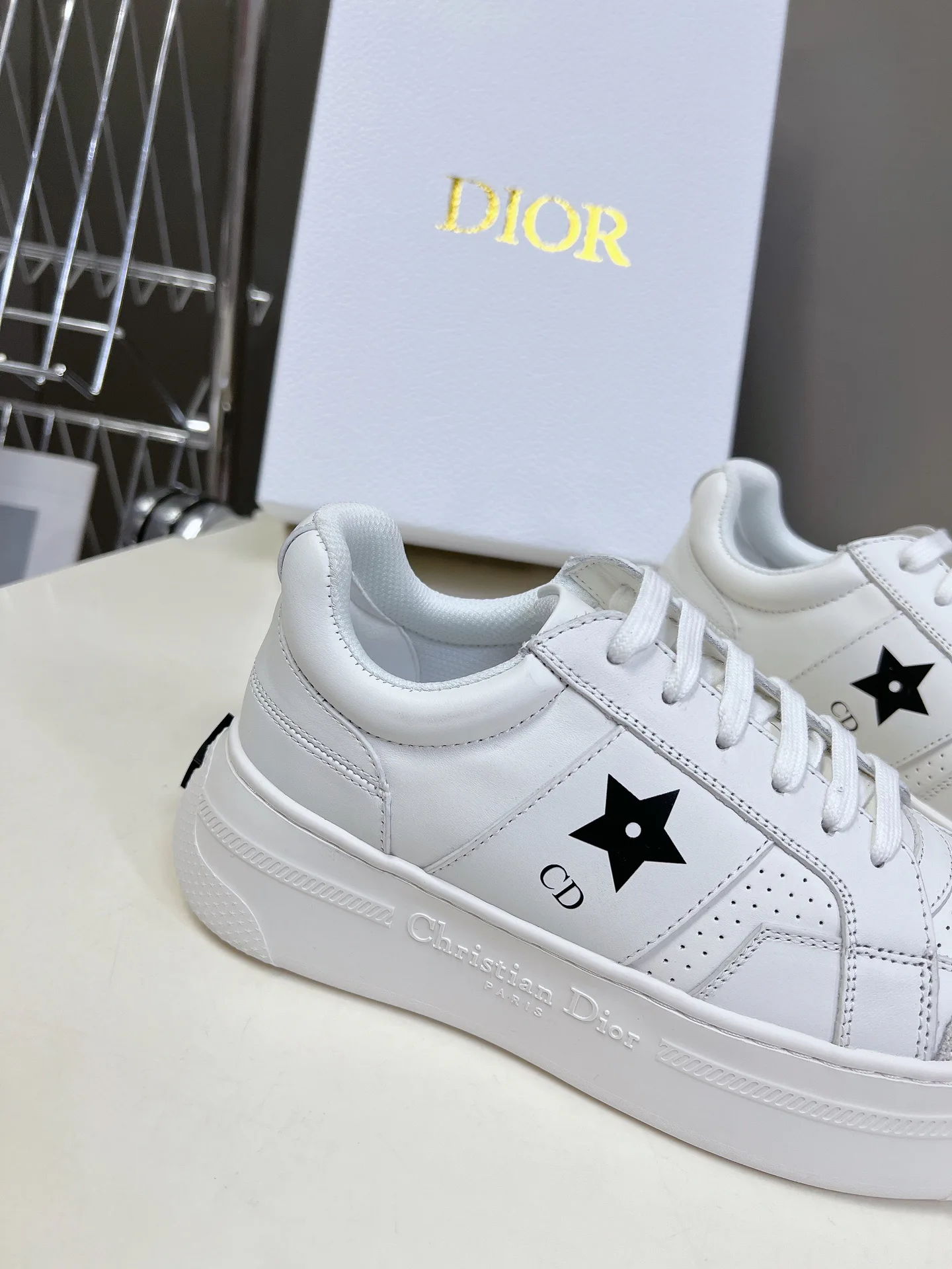Кроссовки Женские Christian Dior 18005357