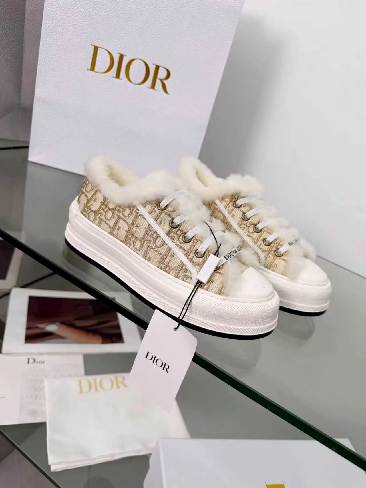 Кроссовки Женские Dior