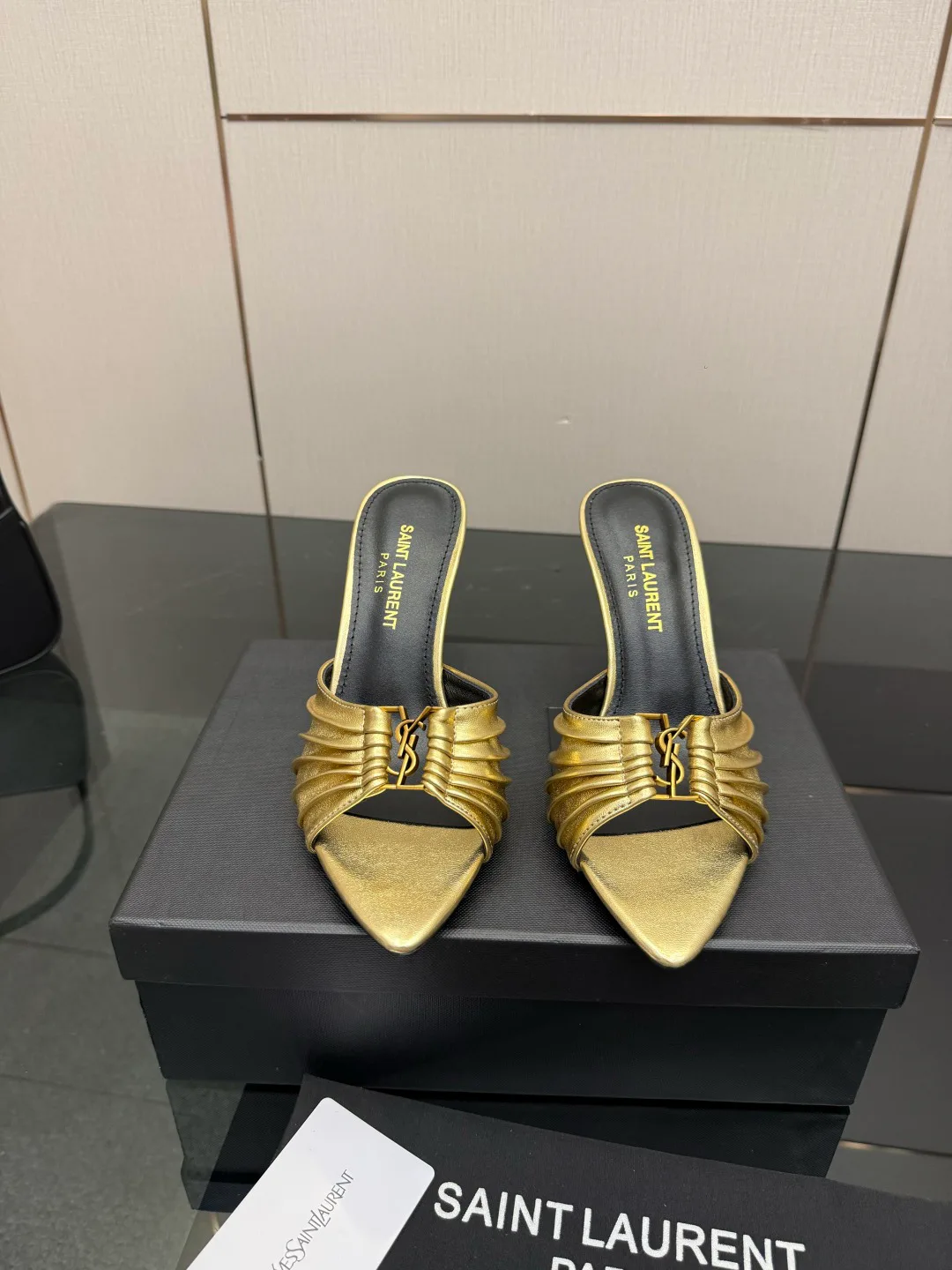 Босоножки Женские Saint Laurent 13164422