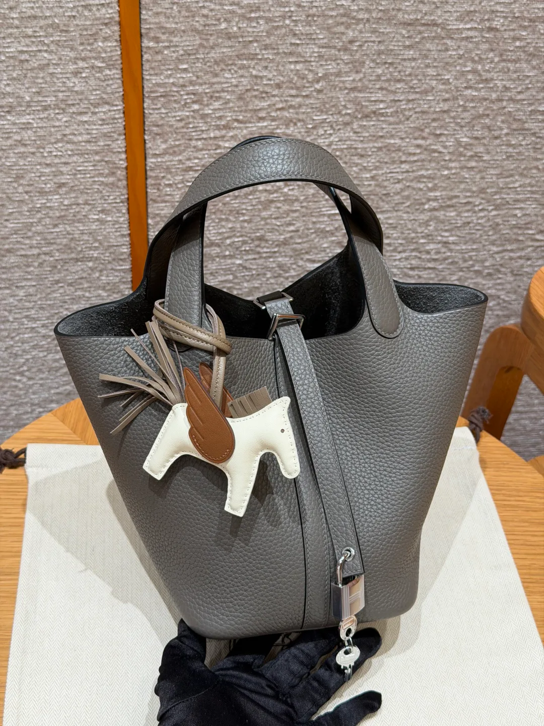 Классические Сумки Женские Hermes 11475360