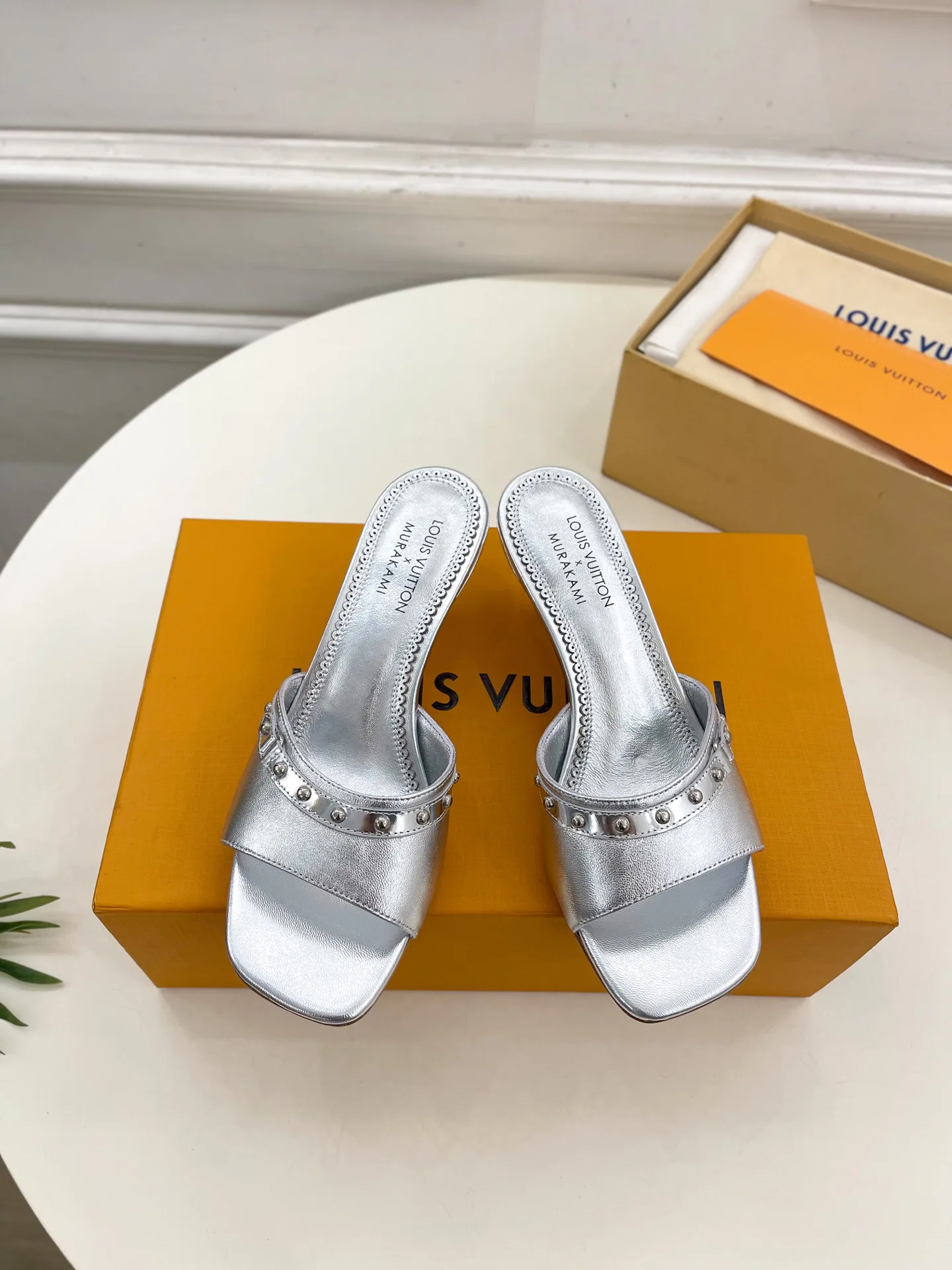 Туфли Женские Louis Vuitton 11458218
