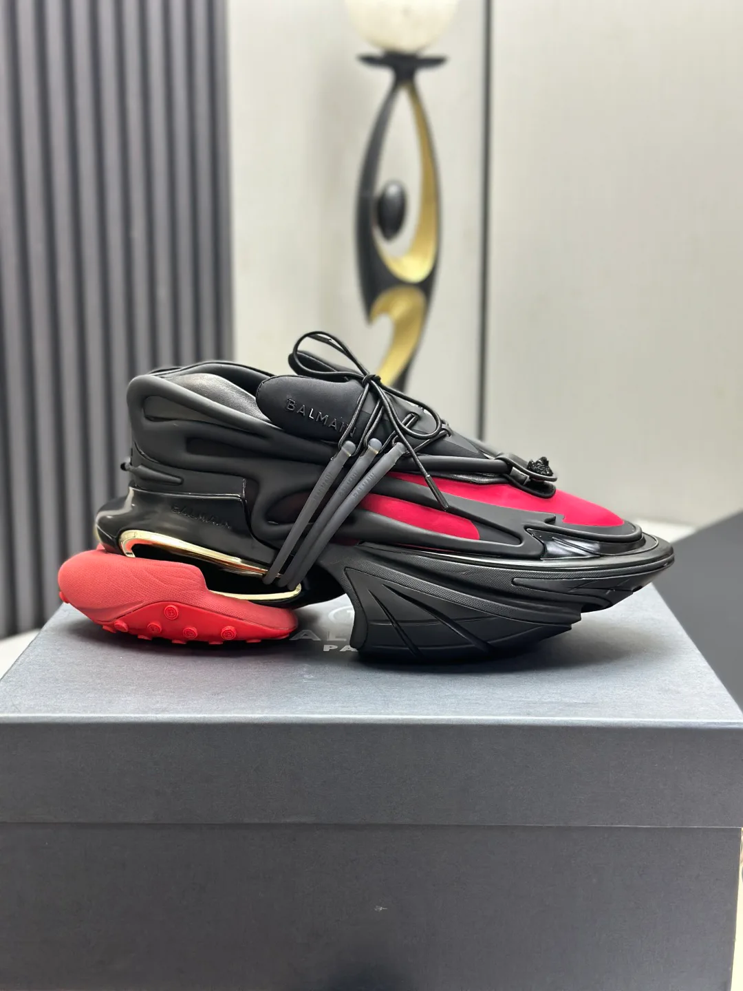 Кроссовки Женские Balmain 327292