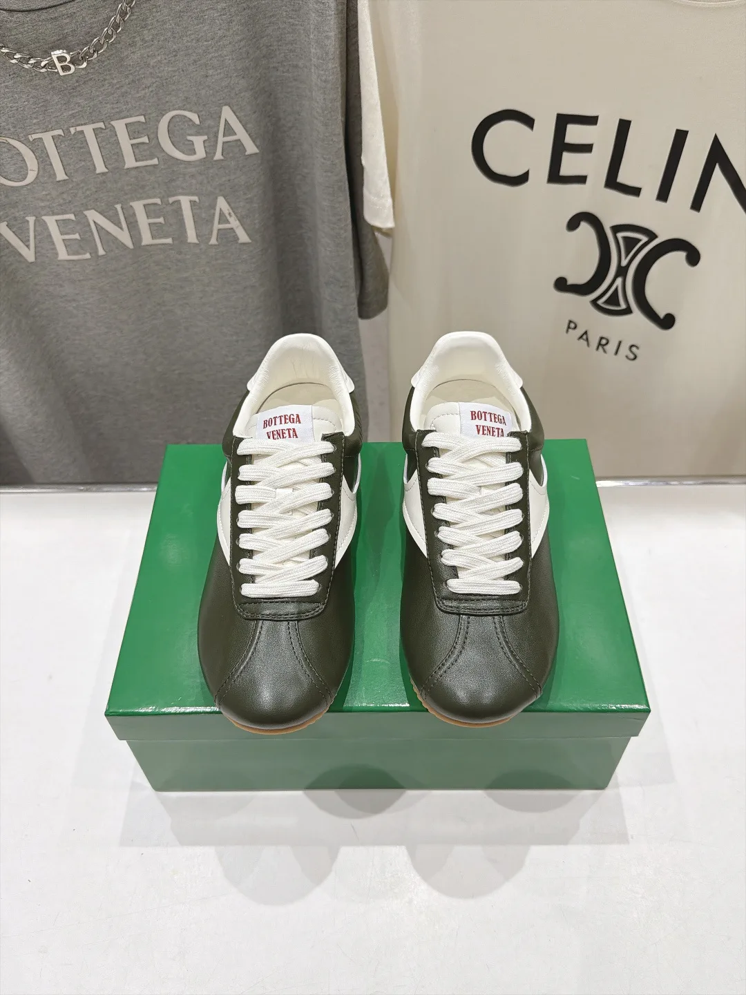 Кроссовки Женские Bottega Veneta 18534857