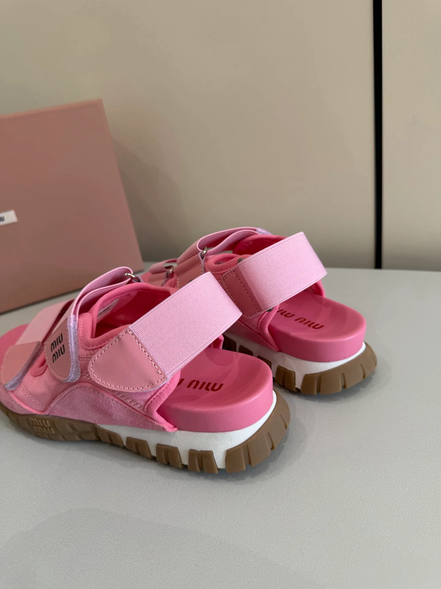 Сандалии Женские Miu Miu 13633381