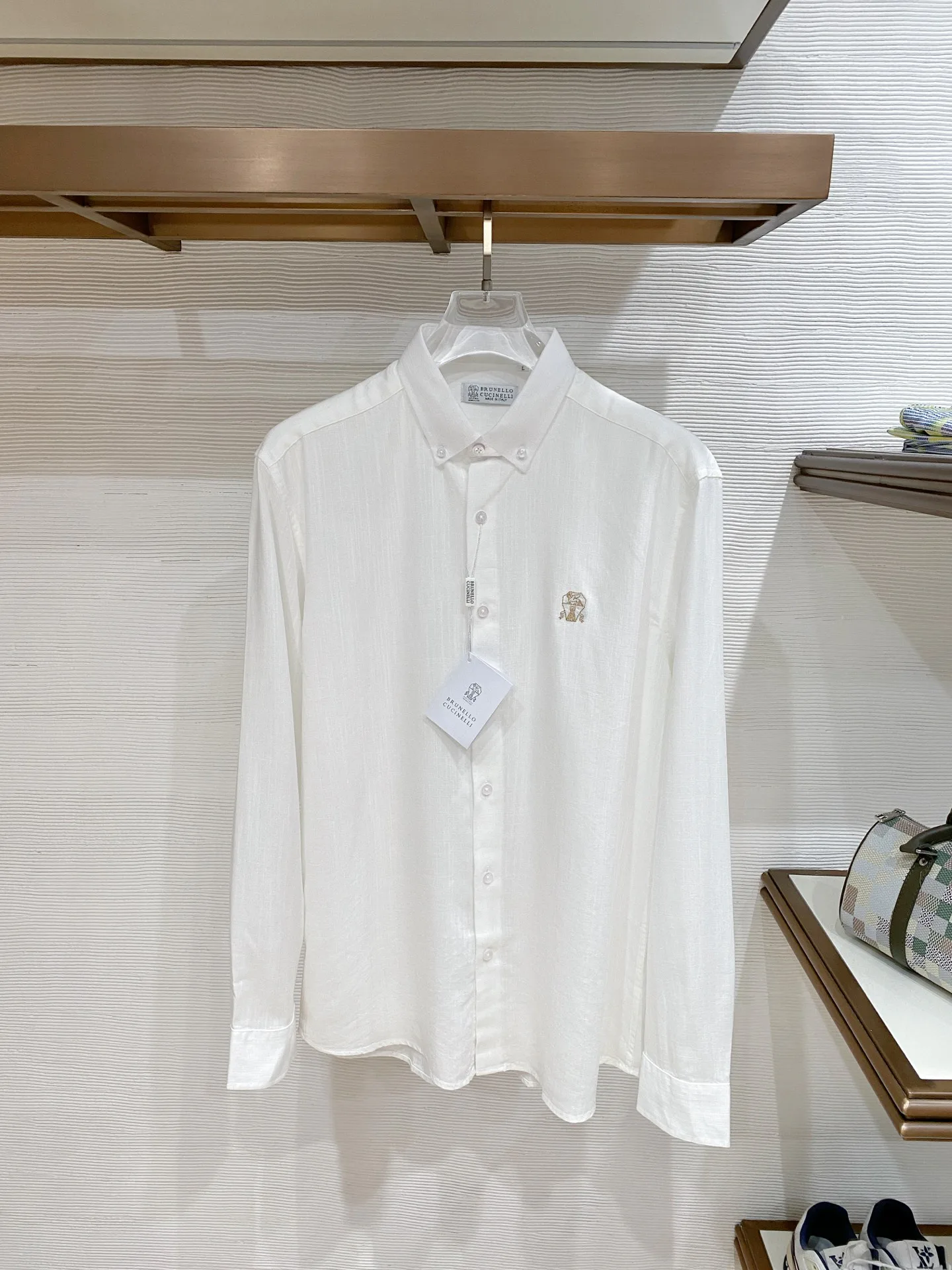 Рубашки Мужские Brunello Cucinelli 18140325